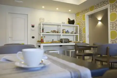 Al Campanile - Luxury Suites & Apartments - 11