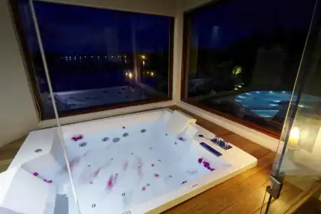 Amaranthe Bay Resort - 76