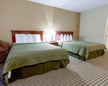 Holiday Inn Express & Suites Mountain View Silicon Valley by IHG - 4