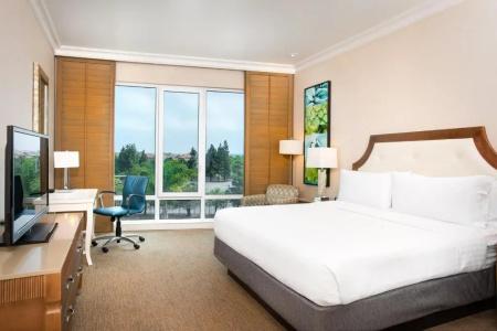 DoubleTree by Hilton San Diego Bayside - 92