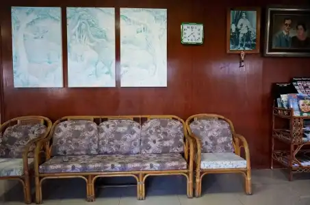 Royal Beach Guest House - 3