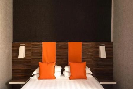 The Guardian - 4