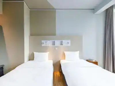 Ibis Budget Bremen City Center - 4