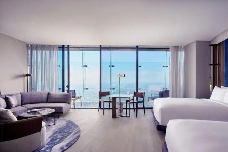 The Ritz-Carlton, - 68