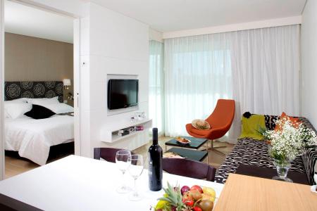 West All Suites - 2