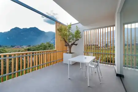 Garda Lake Suite - 101