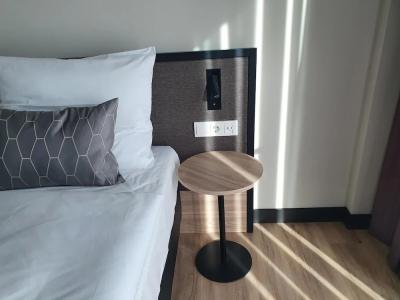 Piazza und Restaurant - 50