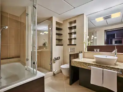 Crowne Plaza Bratislava by IHG - 10