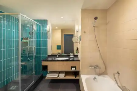 Crowne Plaza Budapest by IHG - 65