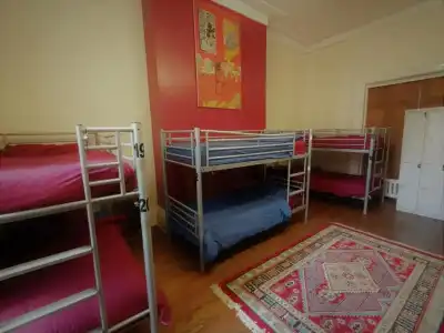 Embassie Backpackers Liverpool - 11