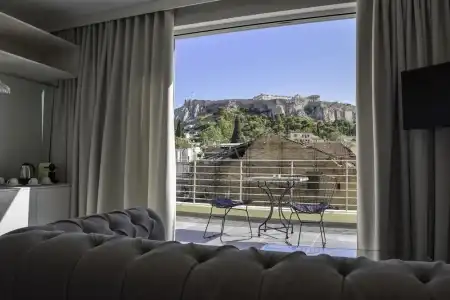 24K Athena Suites - 63