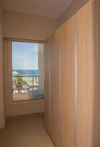 Redcon Suites - 218