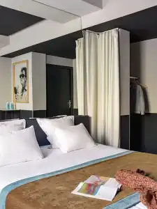 Hôtel Gaston - 77