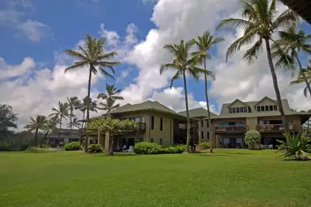 Castle Kaha Lani Resort - 13