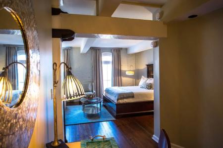 Olde Harbour Inn, Historic Inns of Savannah. - 76
