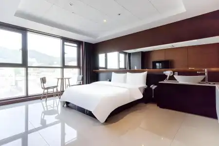 BrownDot Songdo - 27