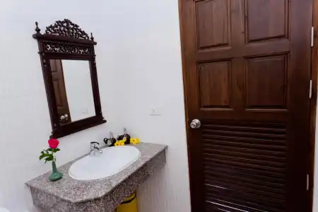 The Mouth Resort - 12
