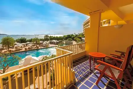 Dusit Thani - SHA Extra Plus - 69