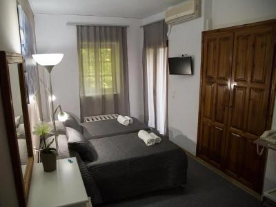 Olive Press & Apartments - 24