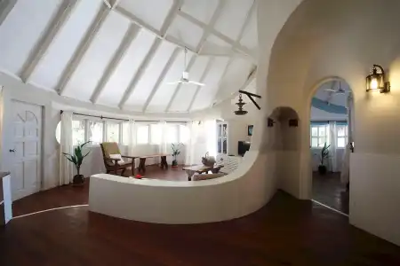 Nika Island Resort & Spa - 8