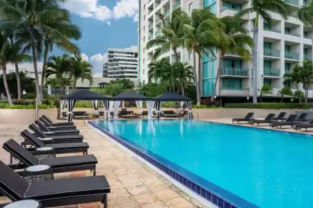 The Ritz-Carlton Coconut Grove, - 11
