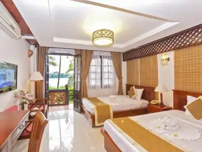 Pho Hoi Riverside Resort - 14