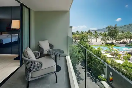 Four Points by Sheraton Phuket Patong Beach Resort - 45