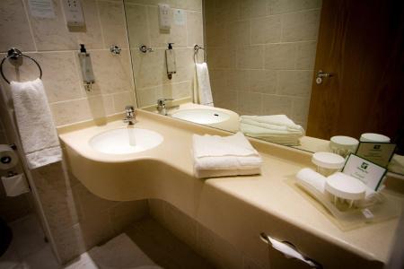 Holiday Inn Liverpool City Centre by IHG - 8