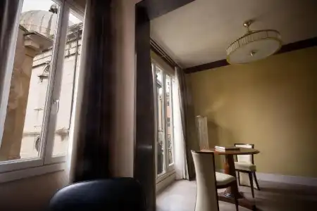 Liassidi Wellness Suites - 13