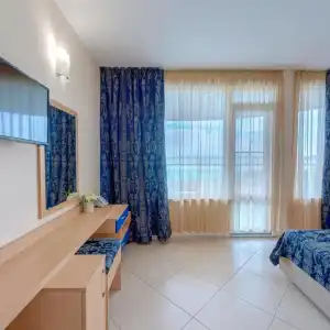 Blue Bay - 32