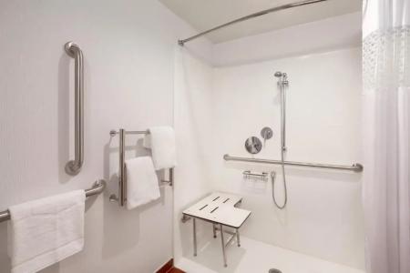 Hampton Inn des Moines-Airport - 41