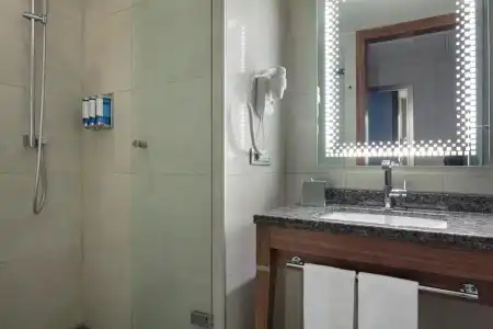 Hampton by Hilton Bursa - 35