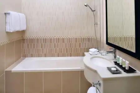 Al Hamra Residences Apartment - 10