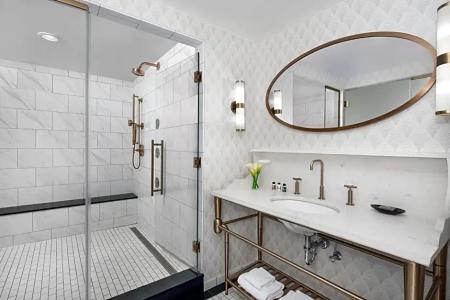 LeVeque, Autograph Collection - 90