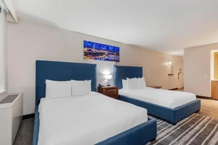 The Quincy, an Ascend Collection - 70