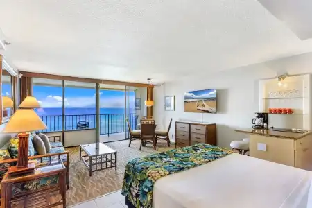 Kahana Beach Vacation Club - 23