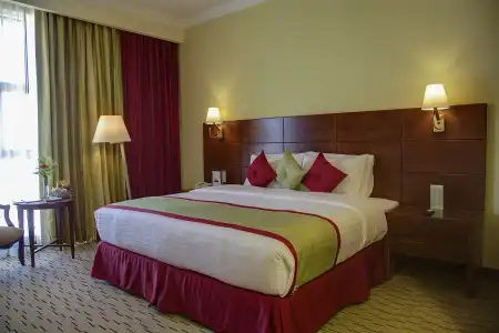 Rayan Sharjah - 6