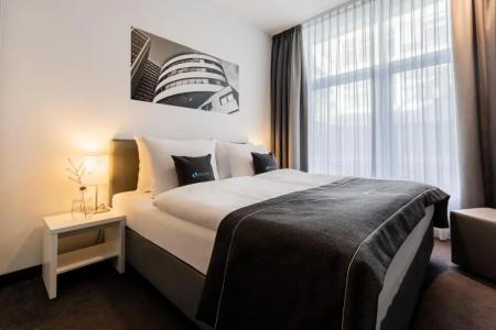 Garner Berlin - Gendarmenmarkt by IHG - 59