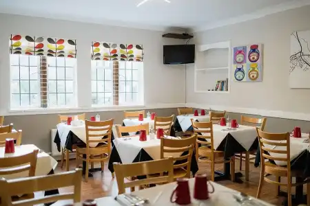 Red Mullions Guest House - 20