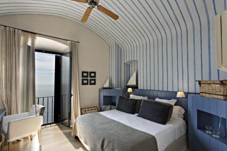 El Far Restaurant - 3