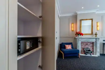 De Ware Jacob Boutique - 42