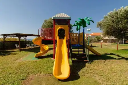 Kampos Village Resort - 17