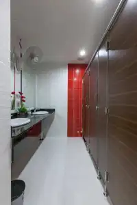 D Box Hostel - 17