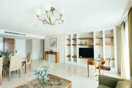 Thomson Residence - 154