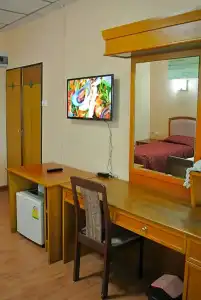 Coop Dopa Hostel - 36