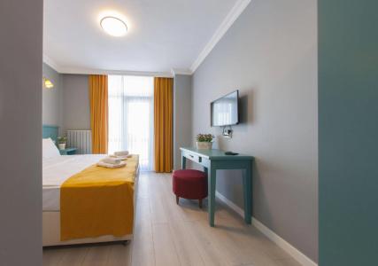 Room Room Motel - 3