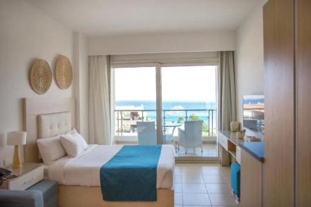Redcon Suites - 86