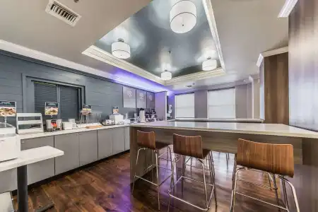 Spark by Hilton Lafayette South - 27