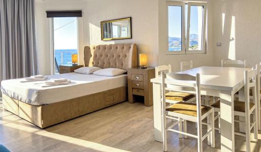 Open Sea Luxury Apartments - 63