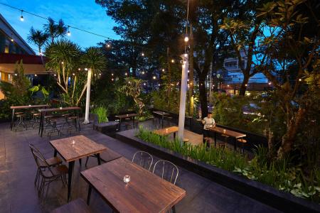 Courtyard by Marriott Bandung Dago - 40